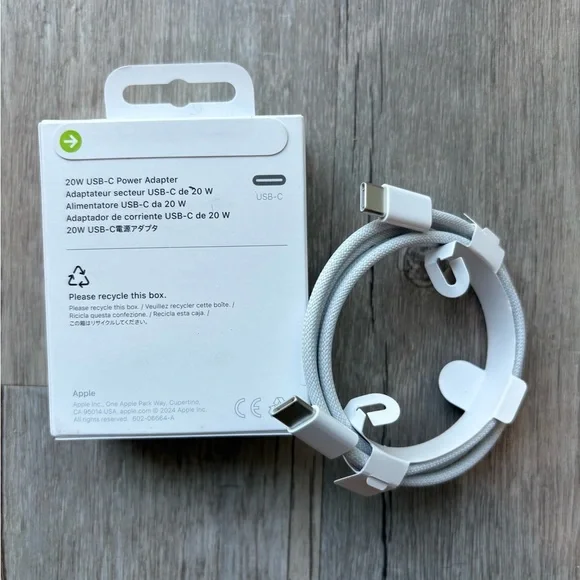 Apple USB-C 1 M Length Braided Cable + 20W USB-C Power Adapter - Picture 2 of 7